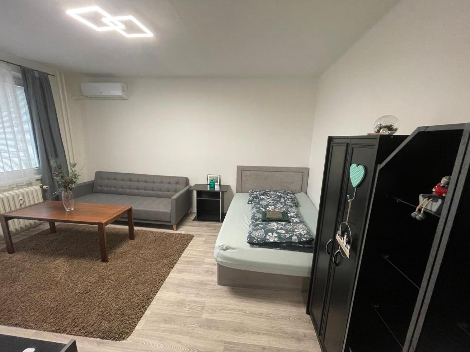 Apartman Sabo Komenskeho Kassa Kültér fotó